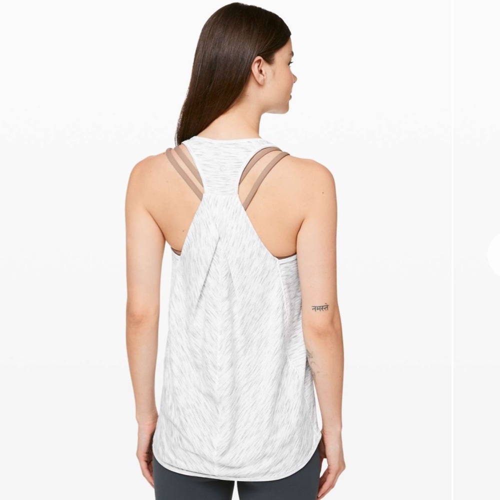 LULULEMON essential tank top 10